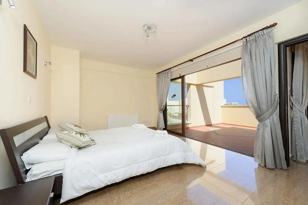 Aparthotel Maris Grand Waterpark Resort Protaras