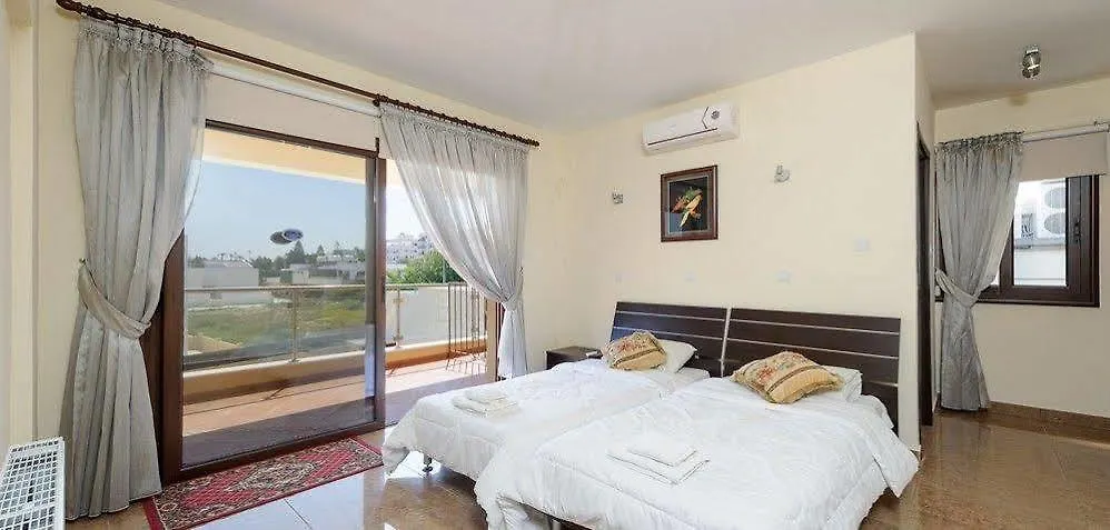 Maris Grand Waterpark Resort Protaras Aparthotel